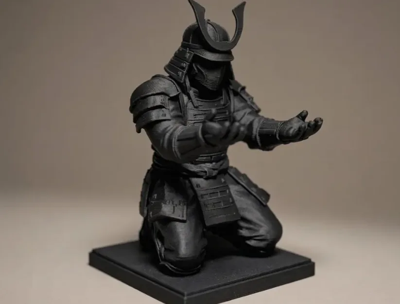 Samurai Pen Holder